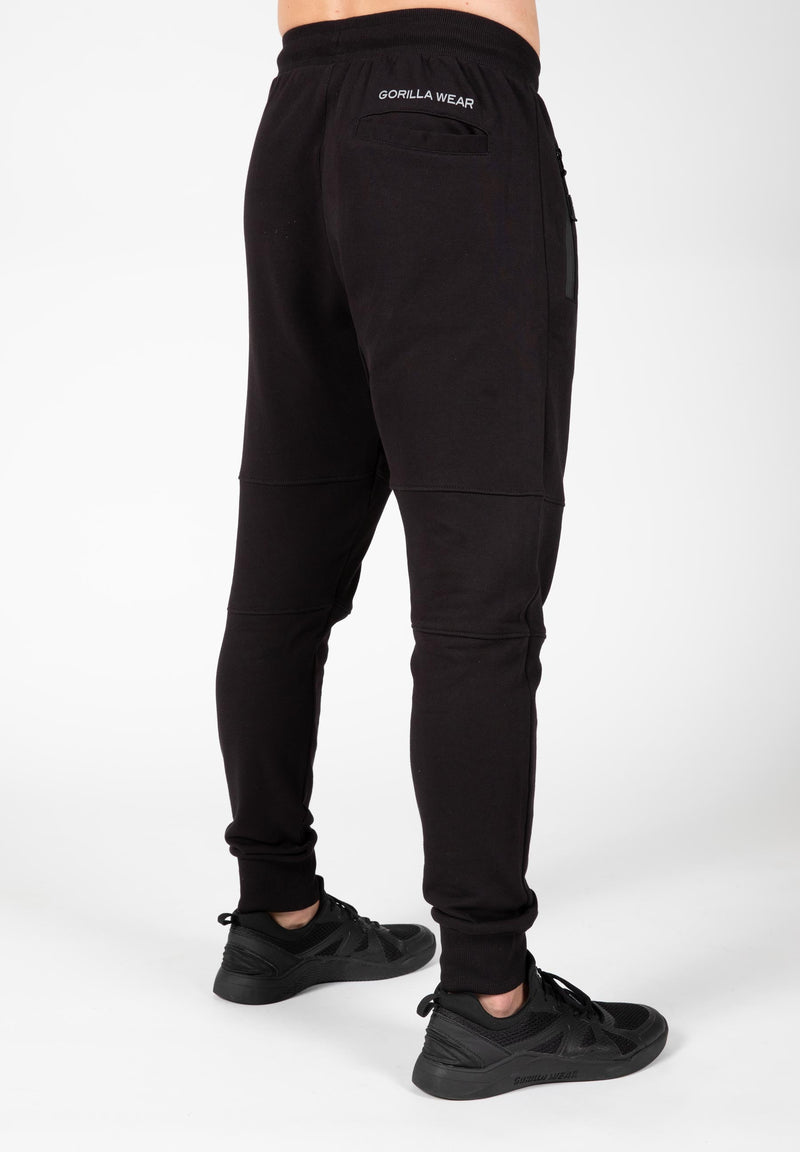 Load image into Gallery viewer, Newark Sweatpants - Black
