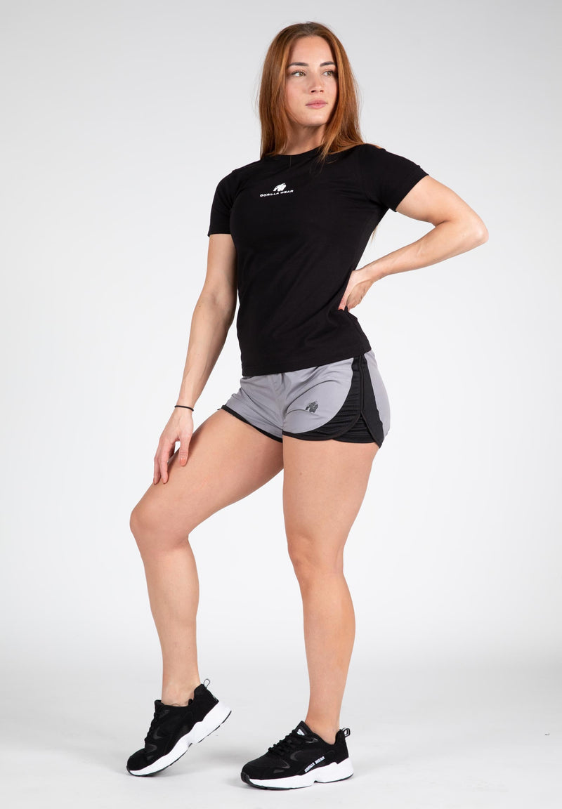 Load image into Gallery viewer, Estero T-shirt - Black
