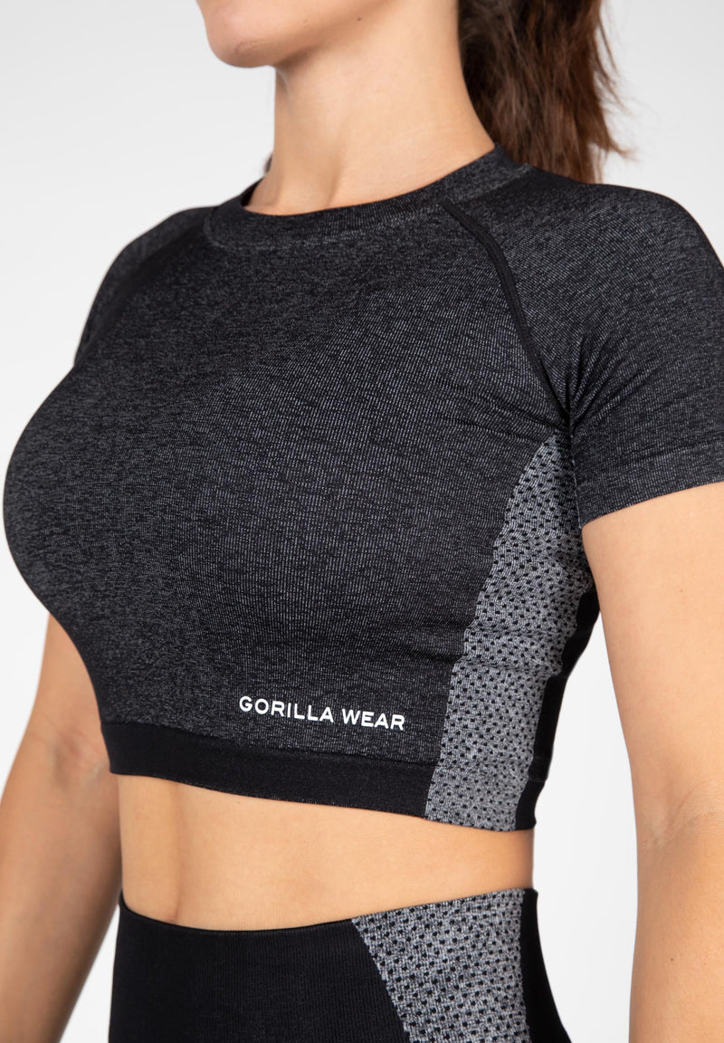 Load image into Gallery viewer, Selah Seamless Crop Top - Black
