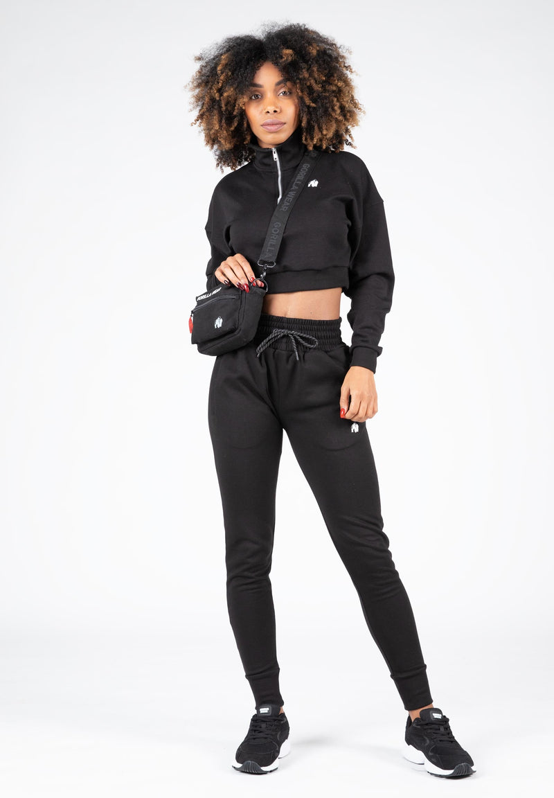 Load image into Gallery viewer, Ocala Cropped Half-Zip Sweatshirt - Black
