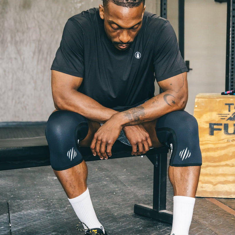 Load image into Gallery viewer, Bear KompleX - Bear KompleX Knee Sleeves - Black
