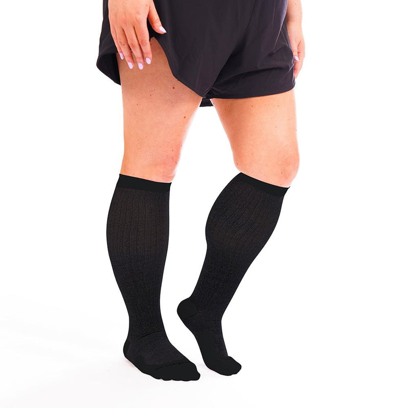 Load image into Gallery viewer, Pro Compression - Marathon Wide-Calf, Black on Black
