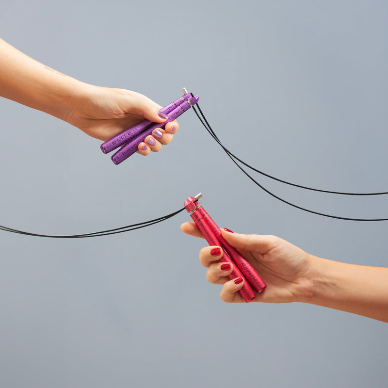 Load image into Gallery viewer, Elite Jumps - Bullet Comp- Speed Rope
