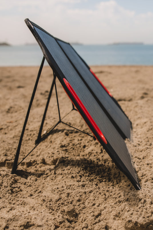 Outdoor tech - Dawn solar panel