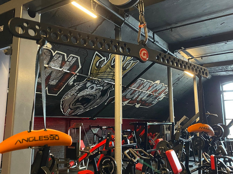 Load image into Gallery viewer, GymPin - Black Pro D-Handle Bar 30 Inch &amp; Angles 90 Grips Combo - Two Great Products - Add More Weight
