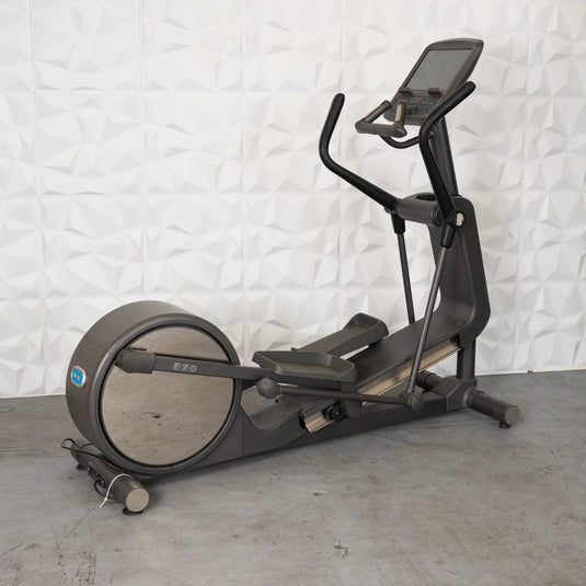 Muscle D Fitness - Commercial Elliptical Trainer - Touch Screen - Cardio - Cross Trainer