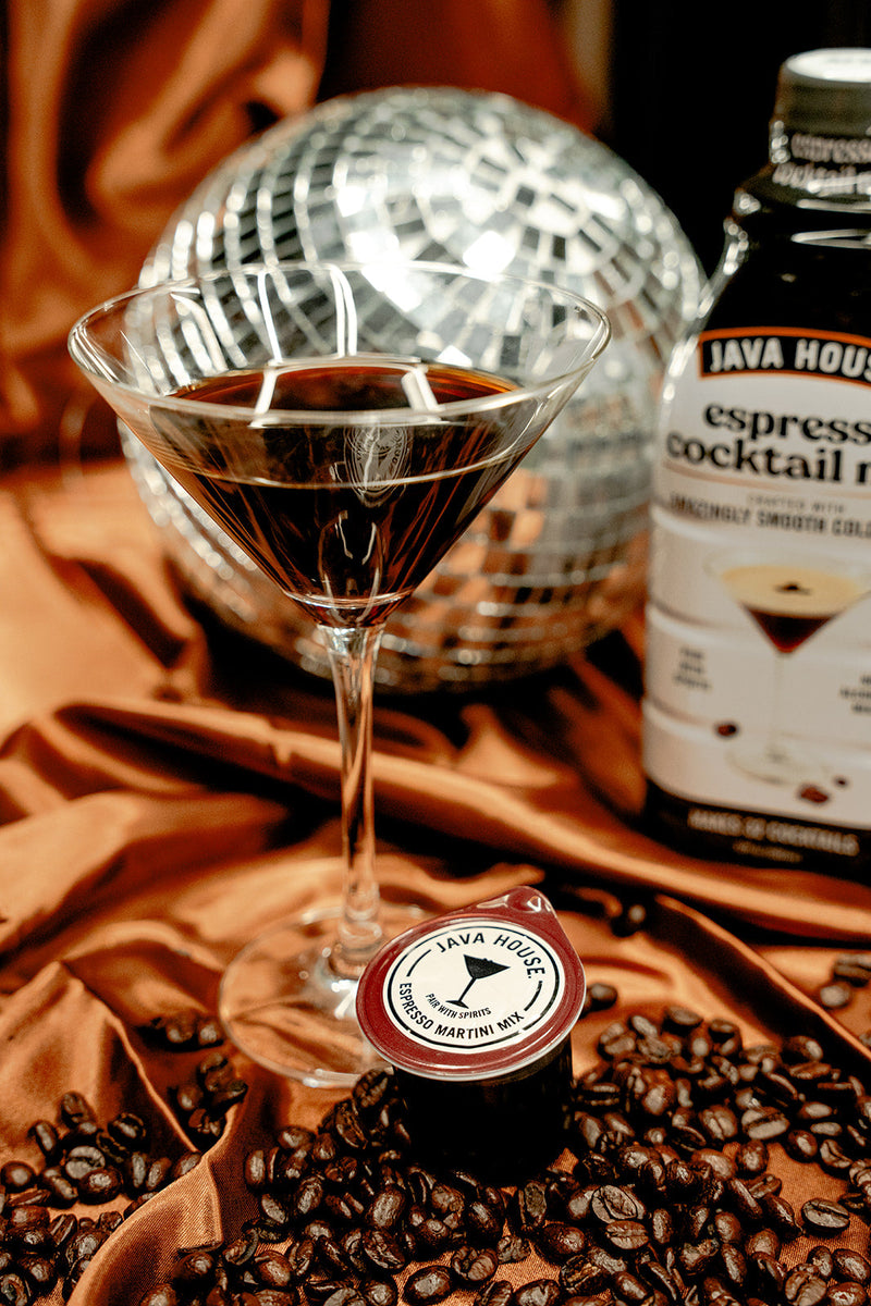Load image into Gallery viewer, Java House Cold Brew Espresso Martini Mix - Peel and Pour Pods
