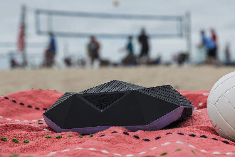 Load image into Gallery viewer, Range Rugged Bluetooth Speaker
