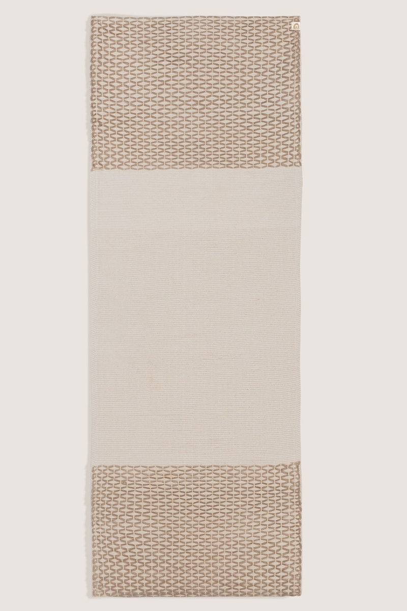 Load image into Gallery viewer, Oko Living - Diamond Yoga Mat - Clay &amp; Cream 7mm
