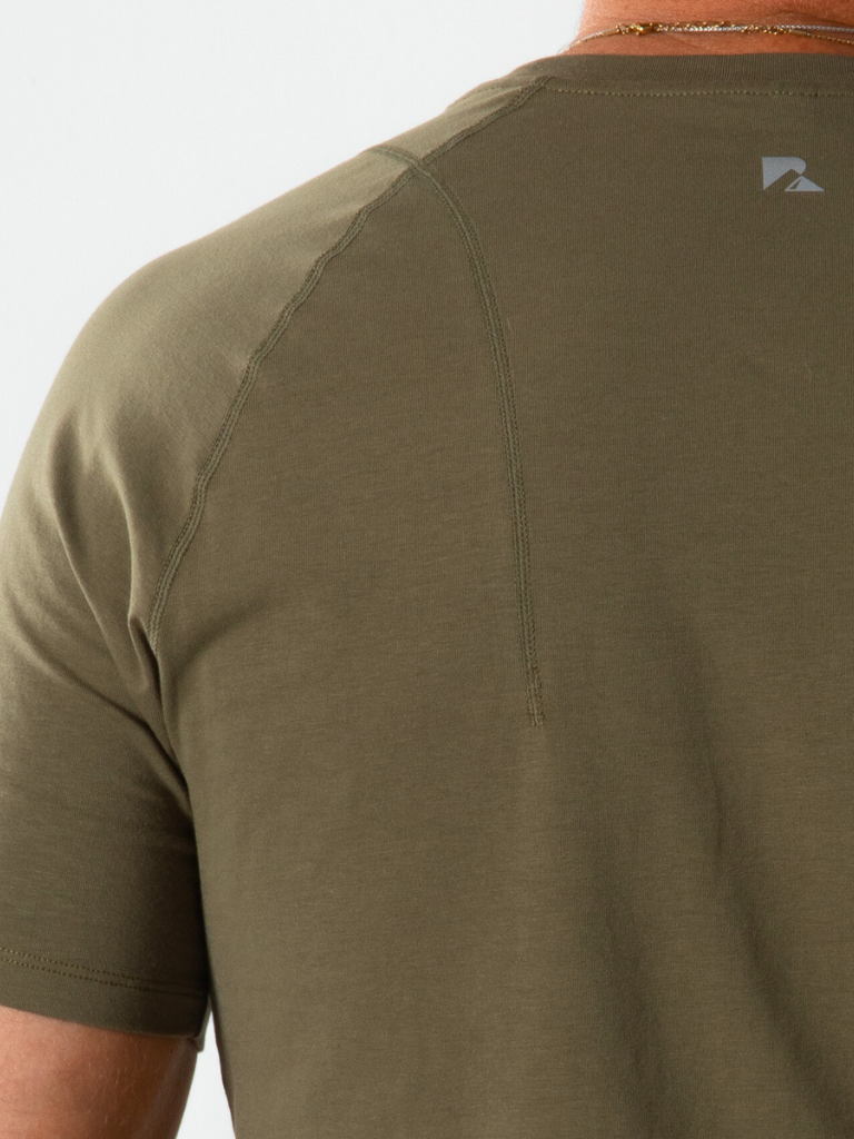 Load image into Gallery viewer, Runner&#39;s Athletics - Airflow Definition Tee Army Green
