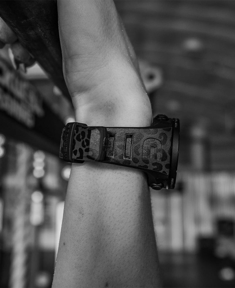 Load image into Gallery viewer, Rockwell Time - Coliseum Fit™ Forum - Cheetah Edition (Phantom Black) Watch
