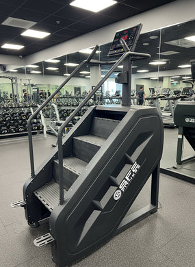 SFE - Stepmill Pro (Stairmaster) w/ Revolving Steps and Performance Monitor (New)
