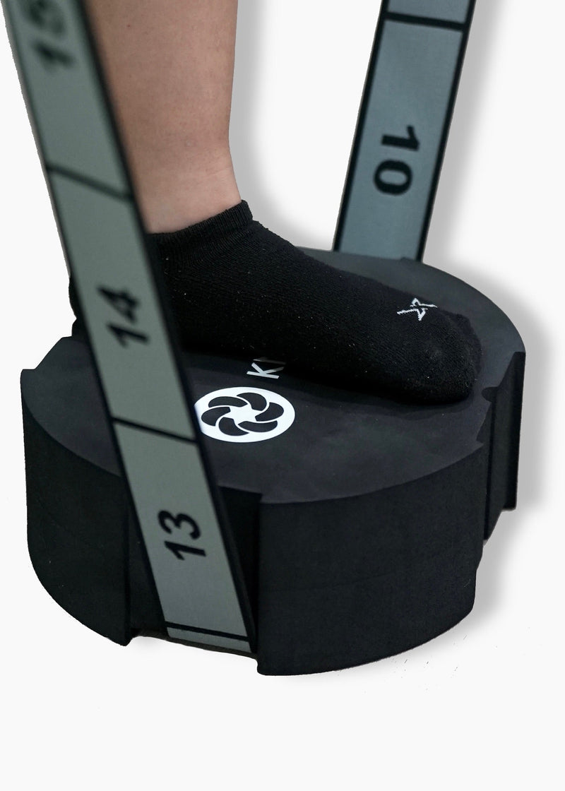 Load image into Gallery viewer, KNKMiami - Circular Yoga Block + 6 Stretch Bands Bundle (12 &amp; 24-Loop)
