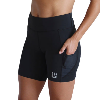Mudgear - Women's Flex-Fit Compression Shorts 6-inch Inseam