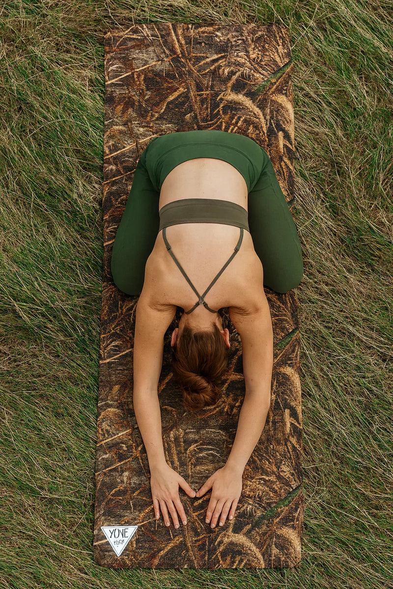 Load image into Gallery viewer, Yune Yoga - Yoga Mat | 6mm Thick | RealTree | Non-Slip | Eco Friendly | Yune Yoga | Max Pattern
