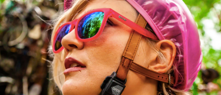 Load image into Gallery viewer, OG goodr Flamingos On A Booze Cruise
