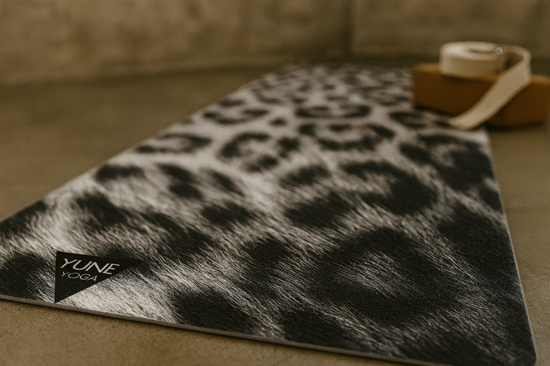 Load image into Gallery viewer, Yune Yoga - Yoga Mat | 6mm Thick | Snow Leopard | Non-Slip | Eco Friendly | Yune Yoga
