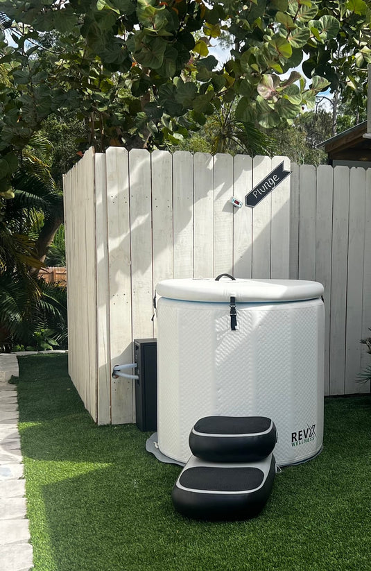 RevX Wellness - RevX Inflatable Barrel with Inflatable Steps