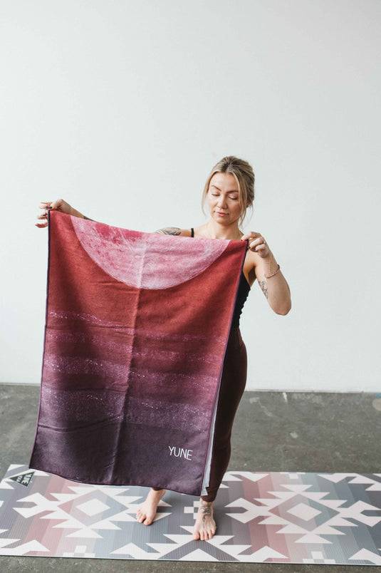 Yoga Towel | Non Slip Silicon Nubs | Absorbent Microfiber | Red | Yune Yoga | The Caliban