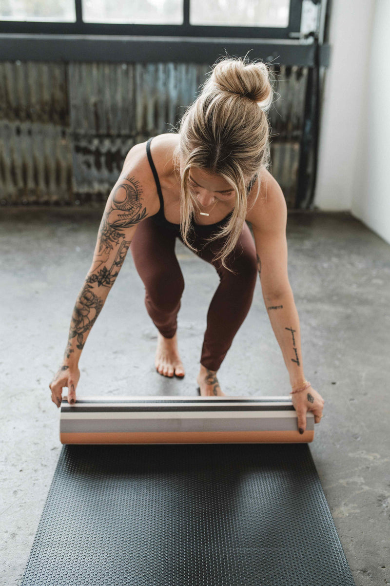 Load image into Gallery viewer, Yune Yoga - Yoga Mat | 6mm Thick | Multi Color Striped | Non-Slip | Eco Friendly | Yune Yoga | Eagles Rest
