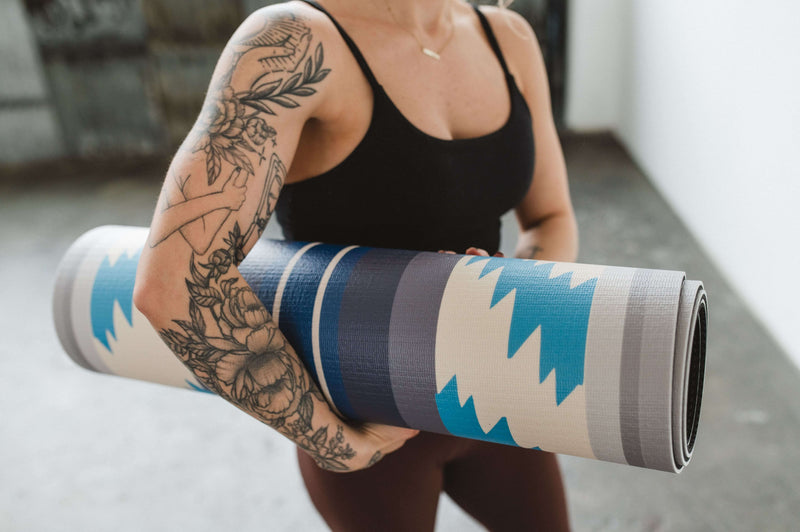Load image into Gallery viewer, Yune Yoga - Yoga Mat | 6mm Thick | Blue | Non-Slip | Eco Friendly | Yune Yoga | Bear Creek Juniper
