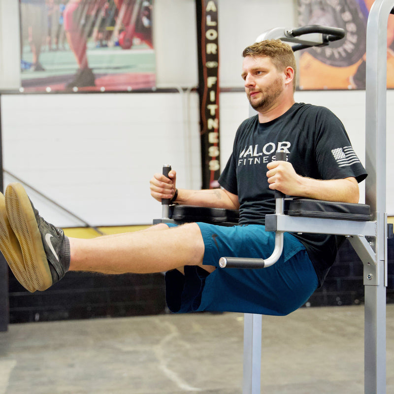 Load image into Gallery viewer, Valor Fitness - Leg Raise Captain&#39;s Chair with Dip and Push Up Station
