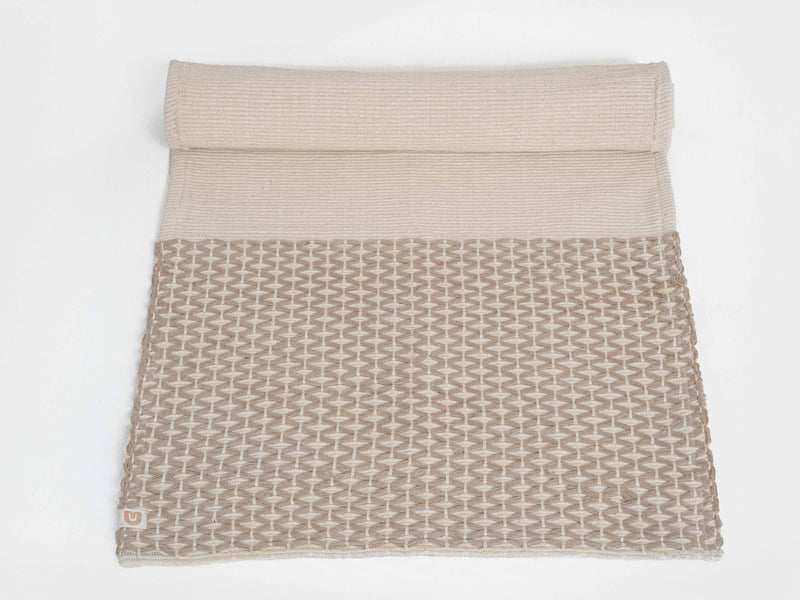 Load image into Gallery viewer, Diamond Yoga Mat - Clay &amp; Cream 7mm
