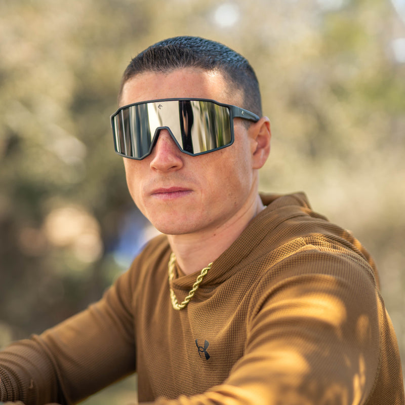 Load image into Gallery viewer, Elite Athletic Gear - FLARE - Midnight Mirror Polarized Sunglasses
