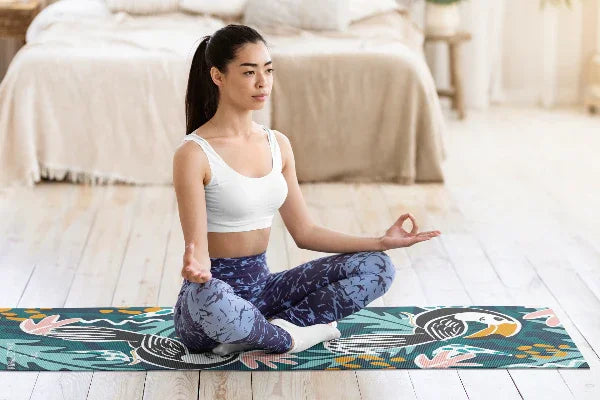 Load image into Gallery viewer, Yune Yoga - Yoga Mat | 6mm Thick | Birds | Non-Slip | Eco Friendly | Yune Yoga | Toucan
