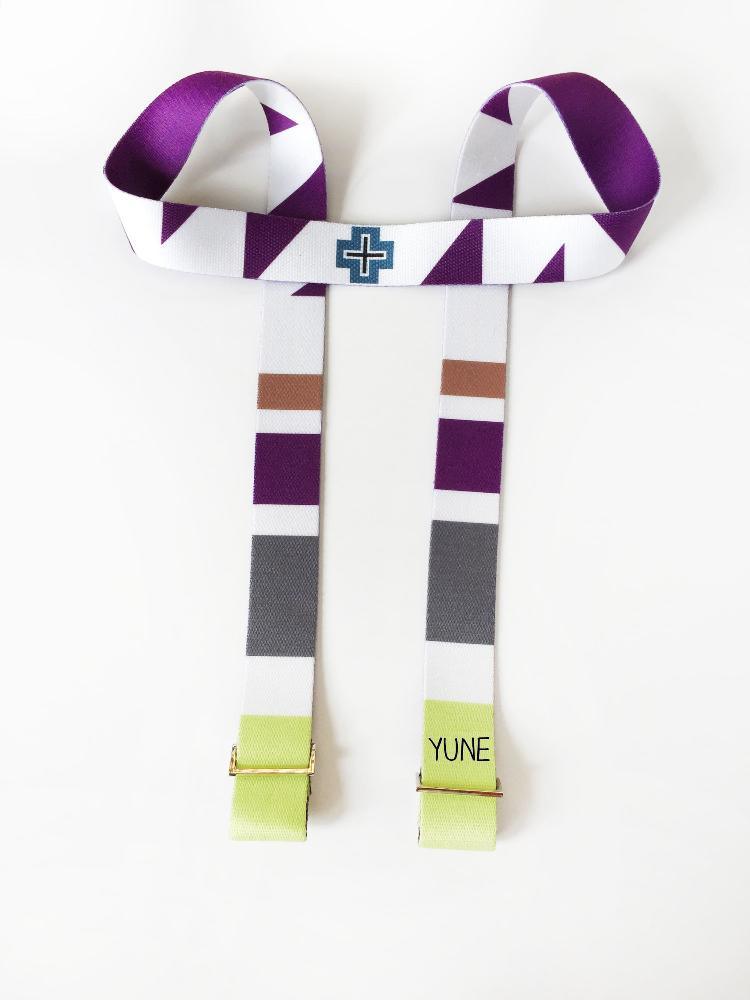 Load image into Gallery viewer, Yune Yoga - Yoga Strap | Stretching Strap | Metal Buckles | Multicolor | Yune Yoga | The Gemini
