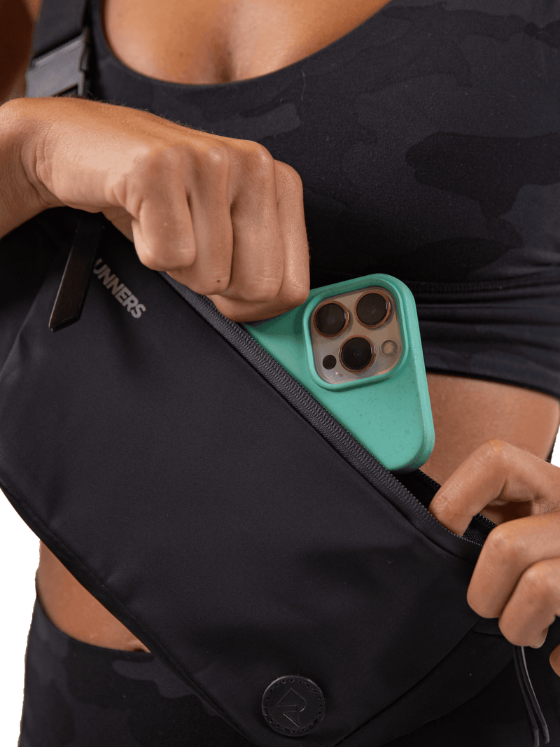 Load image into Gallery viewer, GOTO Blackout Crossbody Bag
