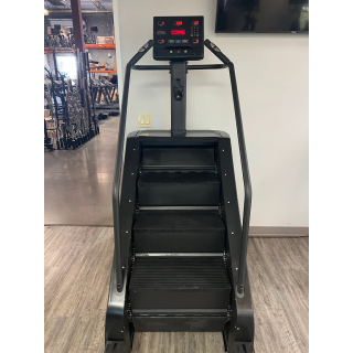 Load image into Gallery viewer, SFE - Stepmill Pro (Stairmaster) w/ Revolving Steps and Performance Monitor (New)
