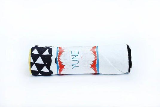 Yune Yoga - Yoga Towel | Non Slip Silicon Nubs | Absorbent Microfiber | White Black | Yune Yoga | The Jagger