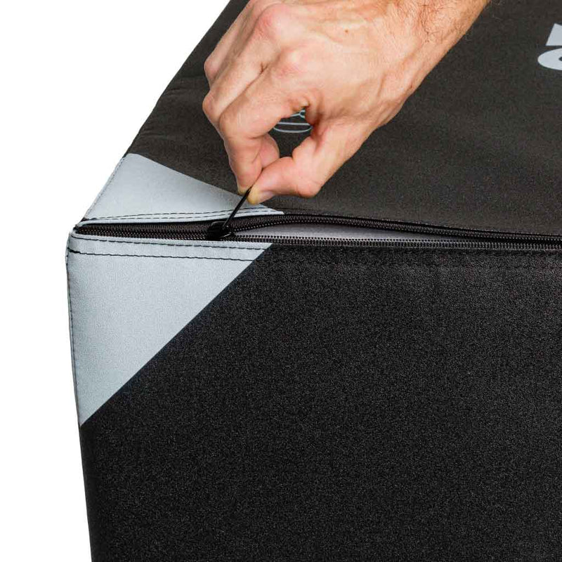 Load image into Gallery viewer, Plyo Box Foam 3-in-1 Jump Box
