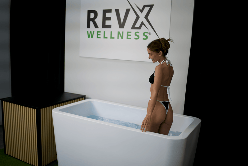 Load image into Gallery viewer, RevX Wellness - RevX Acrylic X Tub Cold Plunge + LUX High Performance Chiller and Filtration System
