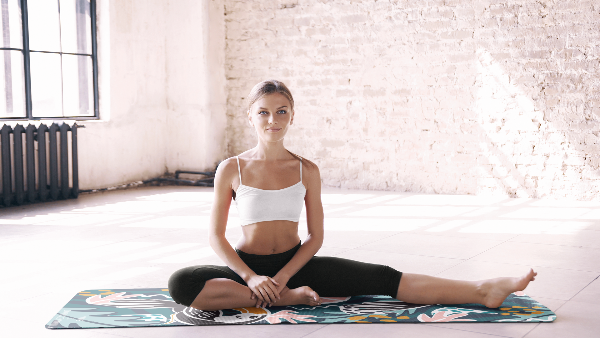Load image into Gallery viewer, Yune Yoga - Yoga Mat | 6mm Thick | Birds | Non-Slip | Eco Friendly | Yune Yoga | Toucan
