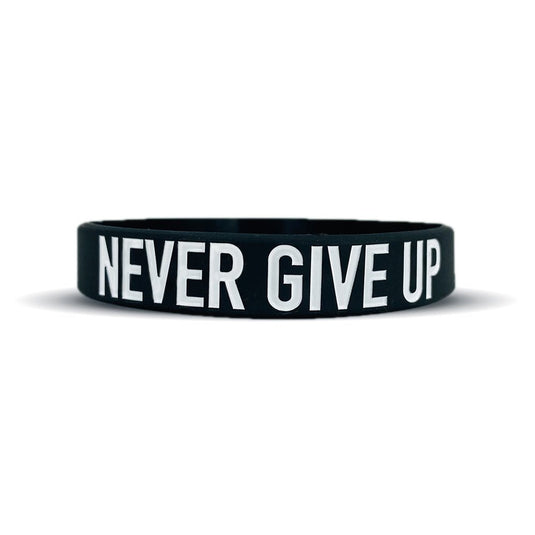 Elite Athletic Gear - Never give up Wristband