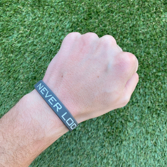 Elite Athletic Gear - Never look back Wristband