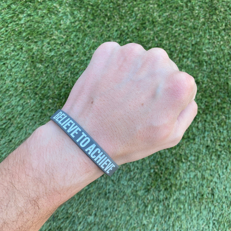 Load image into Gallery viewer, Elite Athletic Gear - Believe to achieve Wristband
