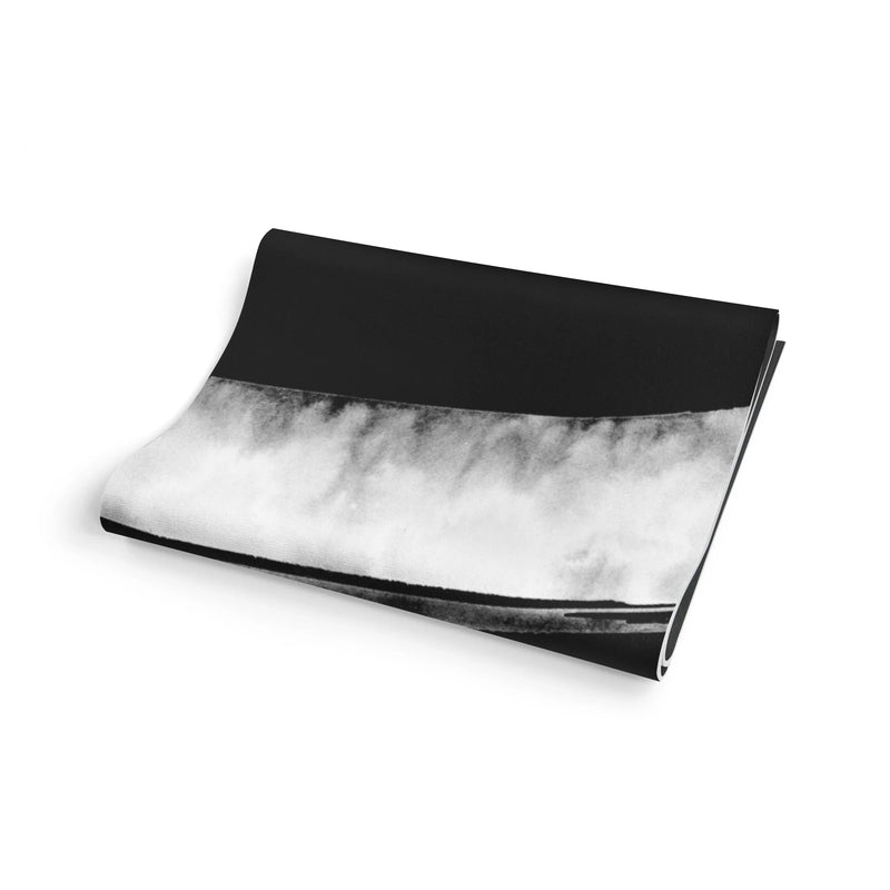 Load image into Gallery viewer, Yune Yoga - Yoga Mat | 6mm Thick | Black | Non-Slip | Eco Friendly | Yune Yoga | Black2
