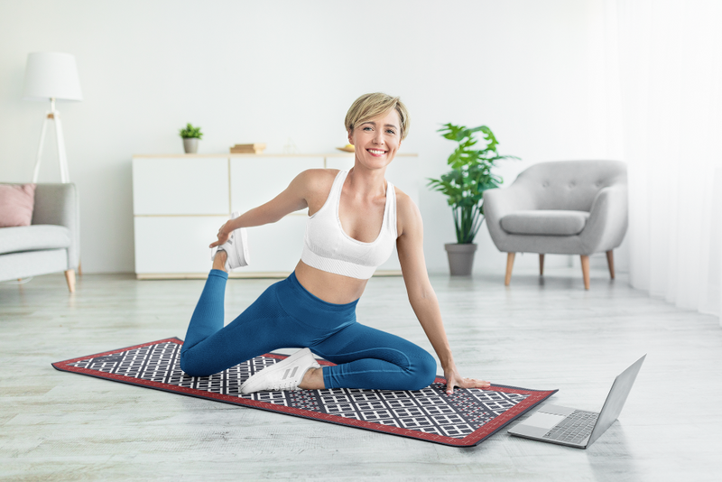 Load image into Gallery viewer, Yune Yoga - Reiko Trekk Travel Pilates Mat
