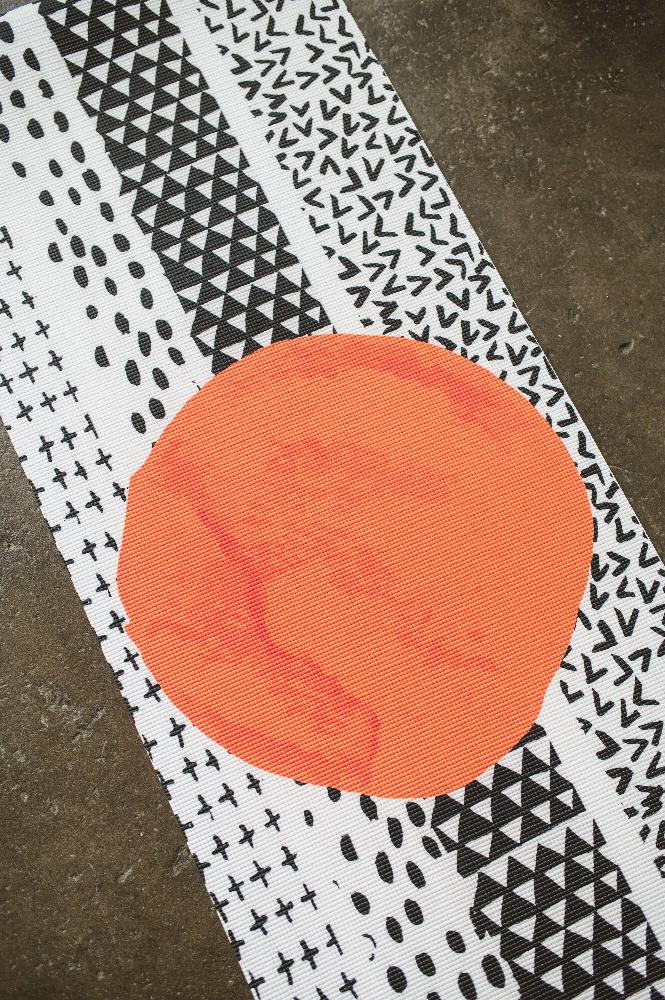 Load image into Gallery viewer, Yune Yoga - Yoga Mat | 6mm Lightweight | Black White Orange | Non-Slip | Eco Friendly | Yune Yoga | Bowie
