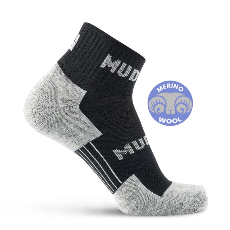 Load image into Gallery viewer, MudGear - Quarter Crew Merino Wool Socks (Black/Gray, 1 Pair)
