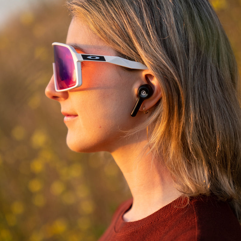Load image into Gallery viewer, Ravens Wireless Earbuds
