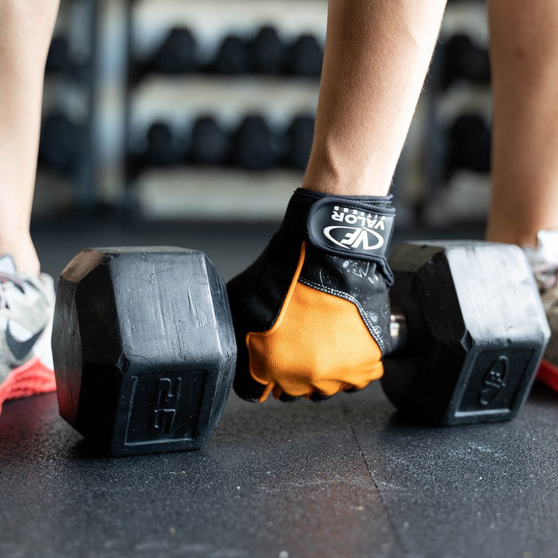 Load image into Gallery viewer, Valor Fitness - Rubber Coated Hex Dumbbells (3-70lbs)
