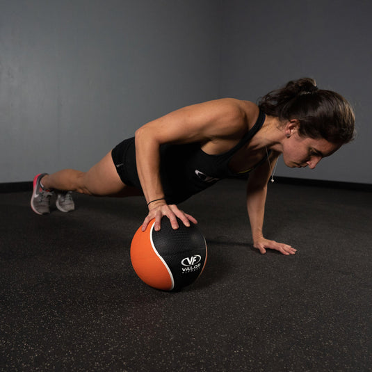 Valor Fitness - Medicine Balls (3-25lbs)