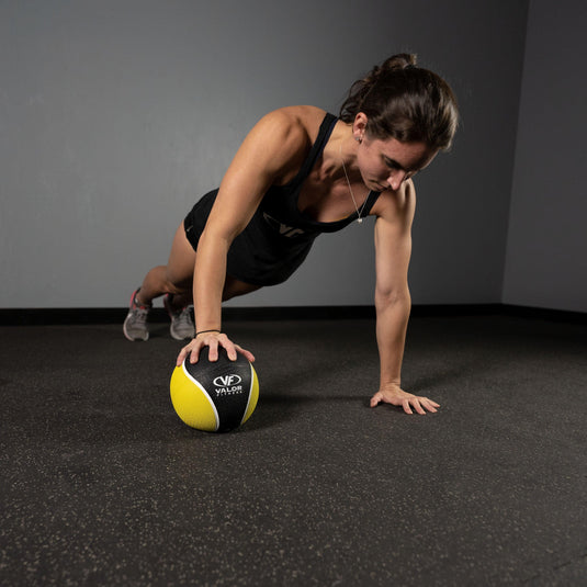 Valor Fitness - Medicine Balls (3-25lbs)