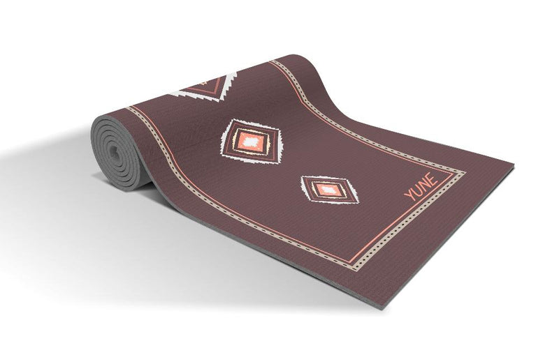 Load image into Gallery viewer, Yune Yoga - Yoga Mat | 6mm Thick | Maroon | Non-Slip | Eco Friendly | Yune Yoga | Betty
