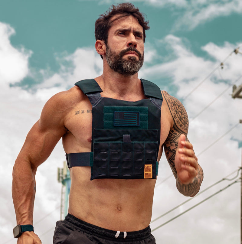 Load image into Gallery viewer, Unbrockenshop - New Speed Weight Vest + Sand Plates
