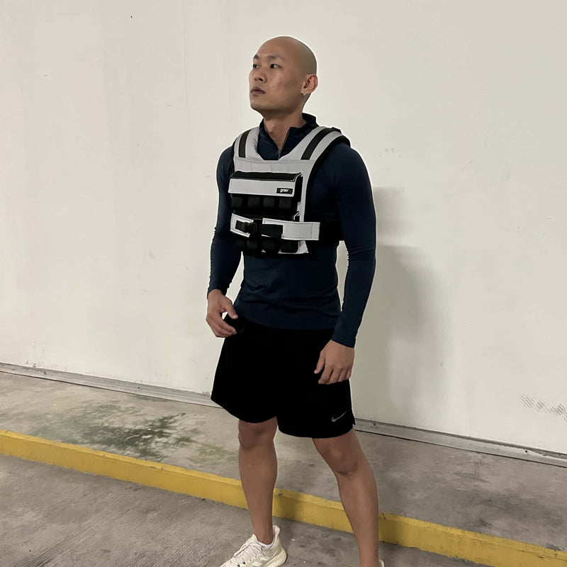 Load image into Gallery viewer, Grav Weight Vest 37lb - Reflective Grey
